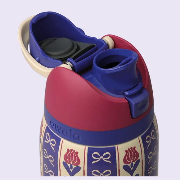 Owala Holiday Hygge Collection Limited Edition 32oz bottle water - Picture 2 of 4